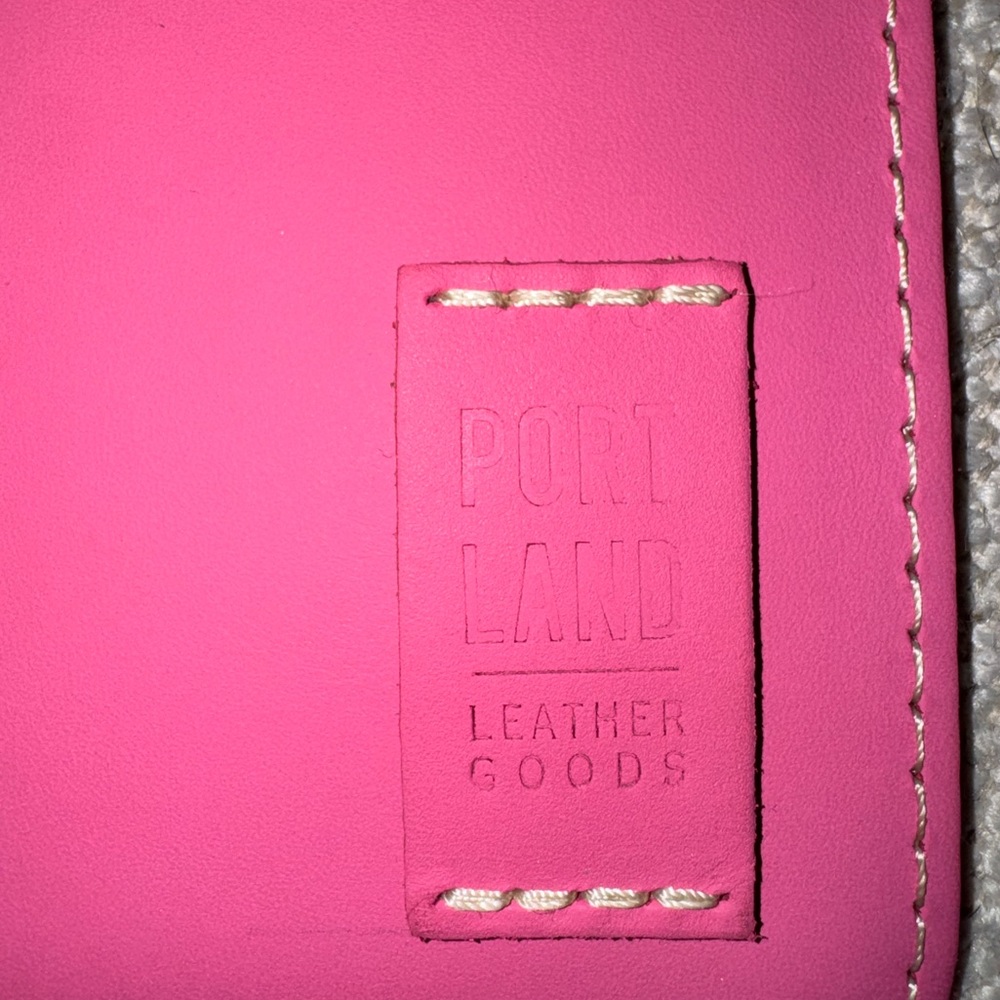 Portland Leather Goods - Pink Leather Wristlet - Picture 8 of 9